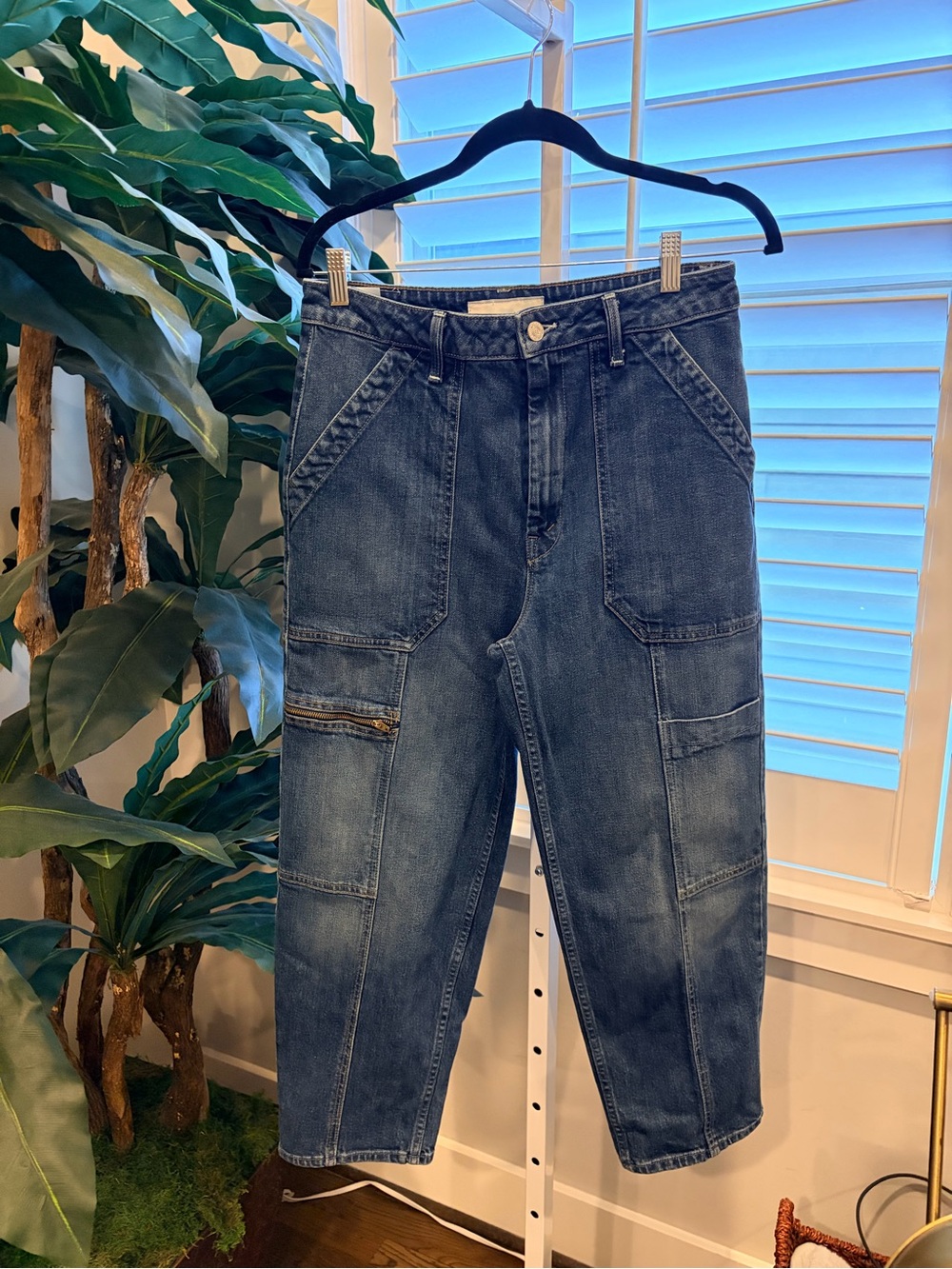 MOTHER Women's High-Rise Straight-Leg Utility Jeans in Dark Blue - Picture 9 of 10